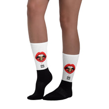 Load image into Gallery viewer, Bullet Lips Socks