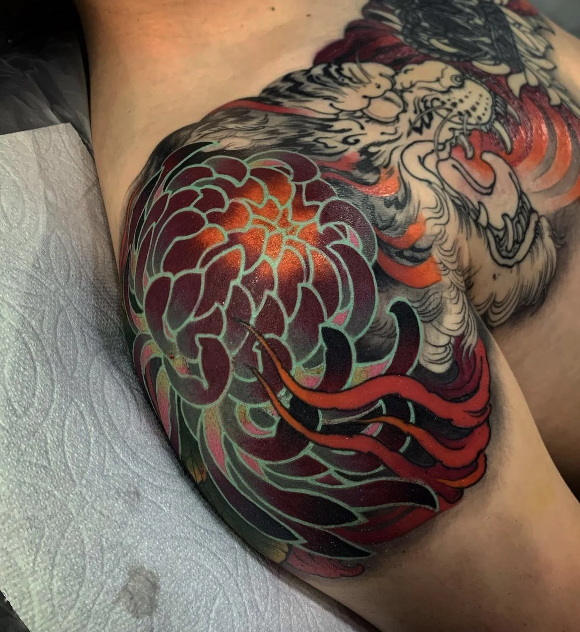 Japanese tattoo by Hocheon ART: tiger, chrysanthemum flower, animal, nature