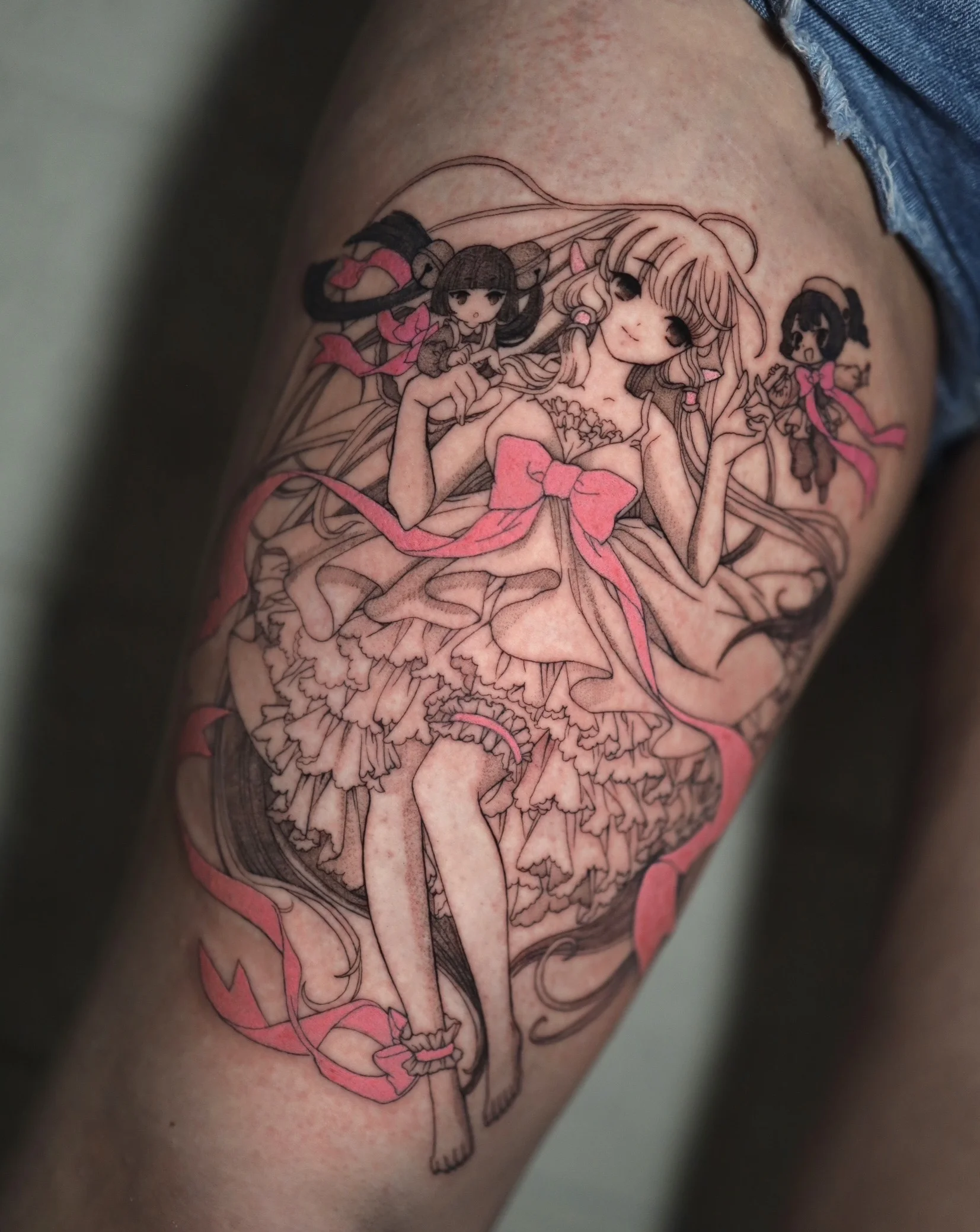 Chi Chobits manga panel: anime, manga, fineline, linework, stipple, color