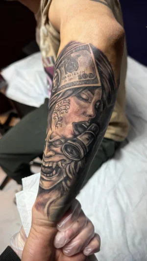 Woman Gun Skull Forearm Quarter Sleeve