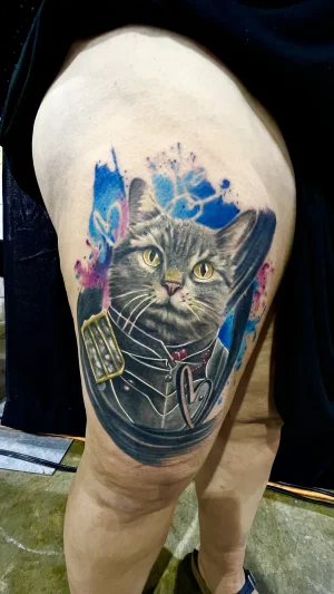Realistic Cat in Armor Thigh Piece