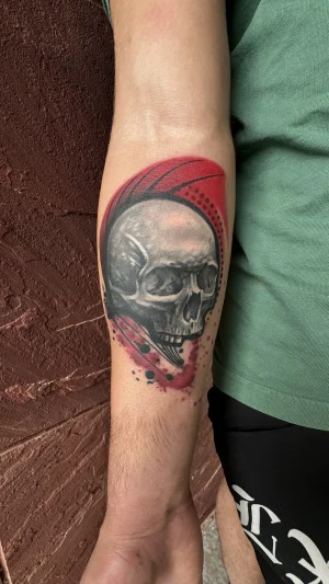 Realistic Skull Forearm