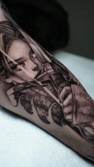 Woman With Bow Black & Grey Forearm