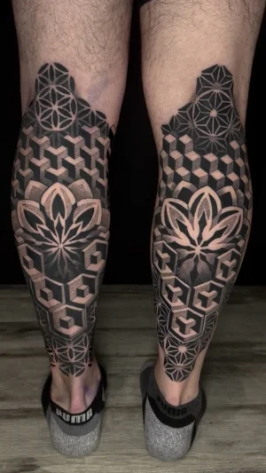 Geometric Full Leg Sleeve
