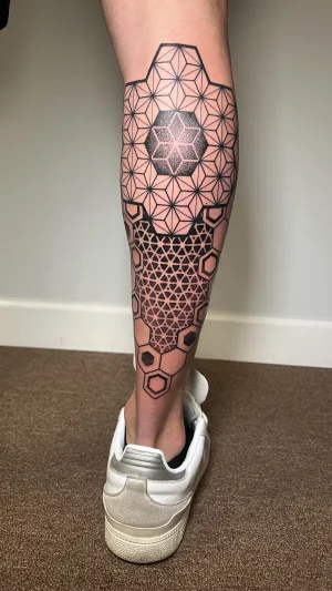 Geometric Hexagon Calf Design
