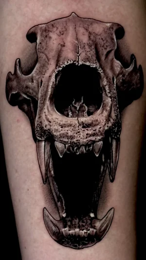 Color Realism • Micro Realism • Black & Grey