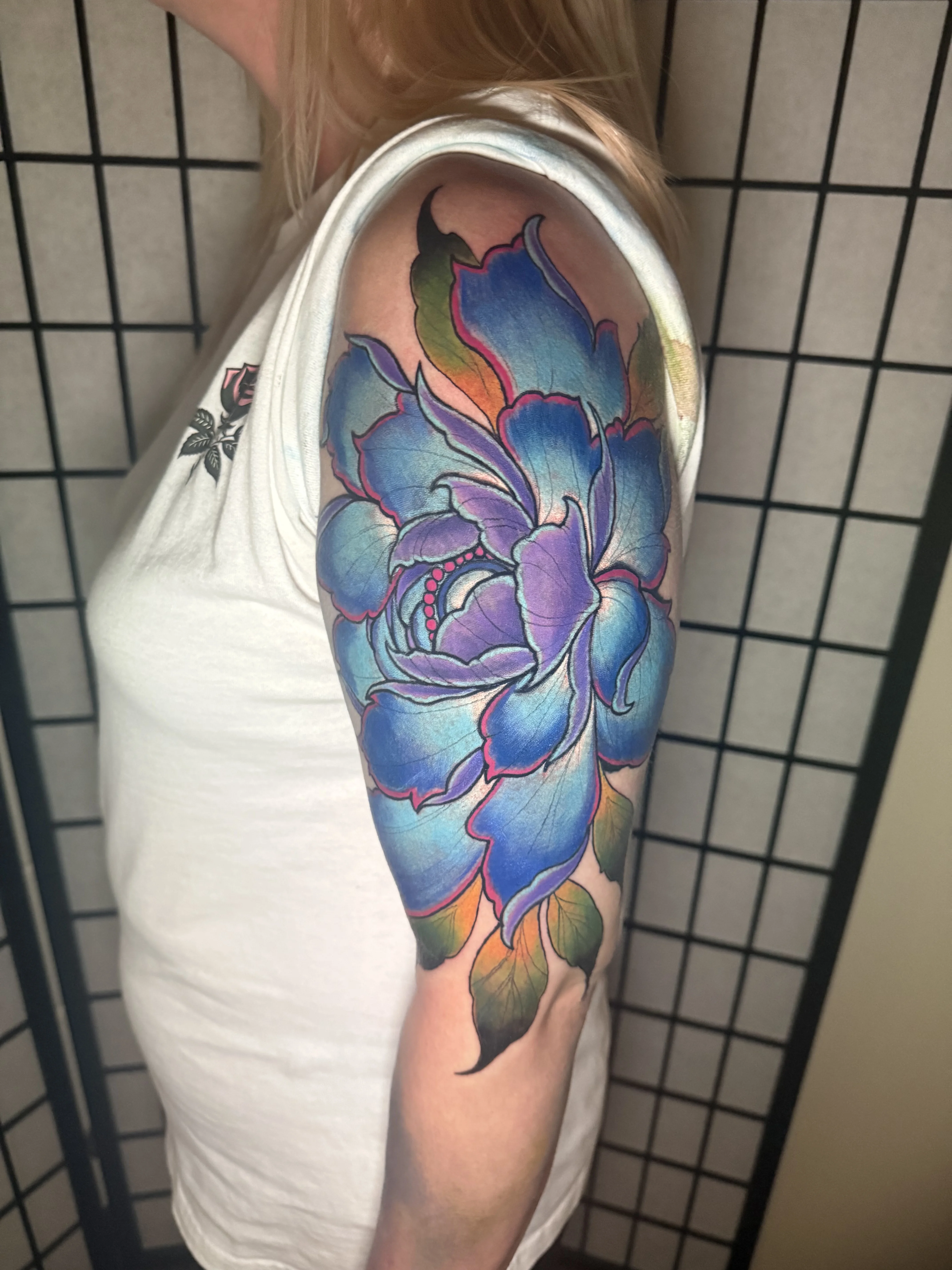 Neo-Traditional tattoo by Donnie Chapman: rose, flower, leaves, floral