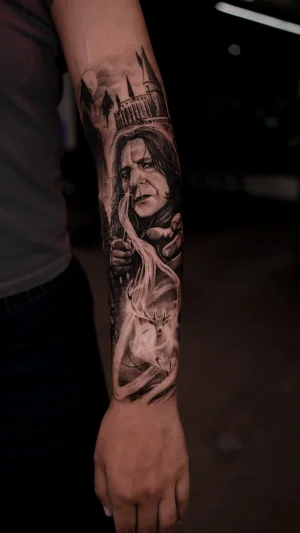 Dark Wizard Forearm Realism