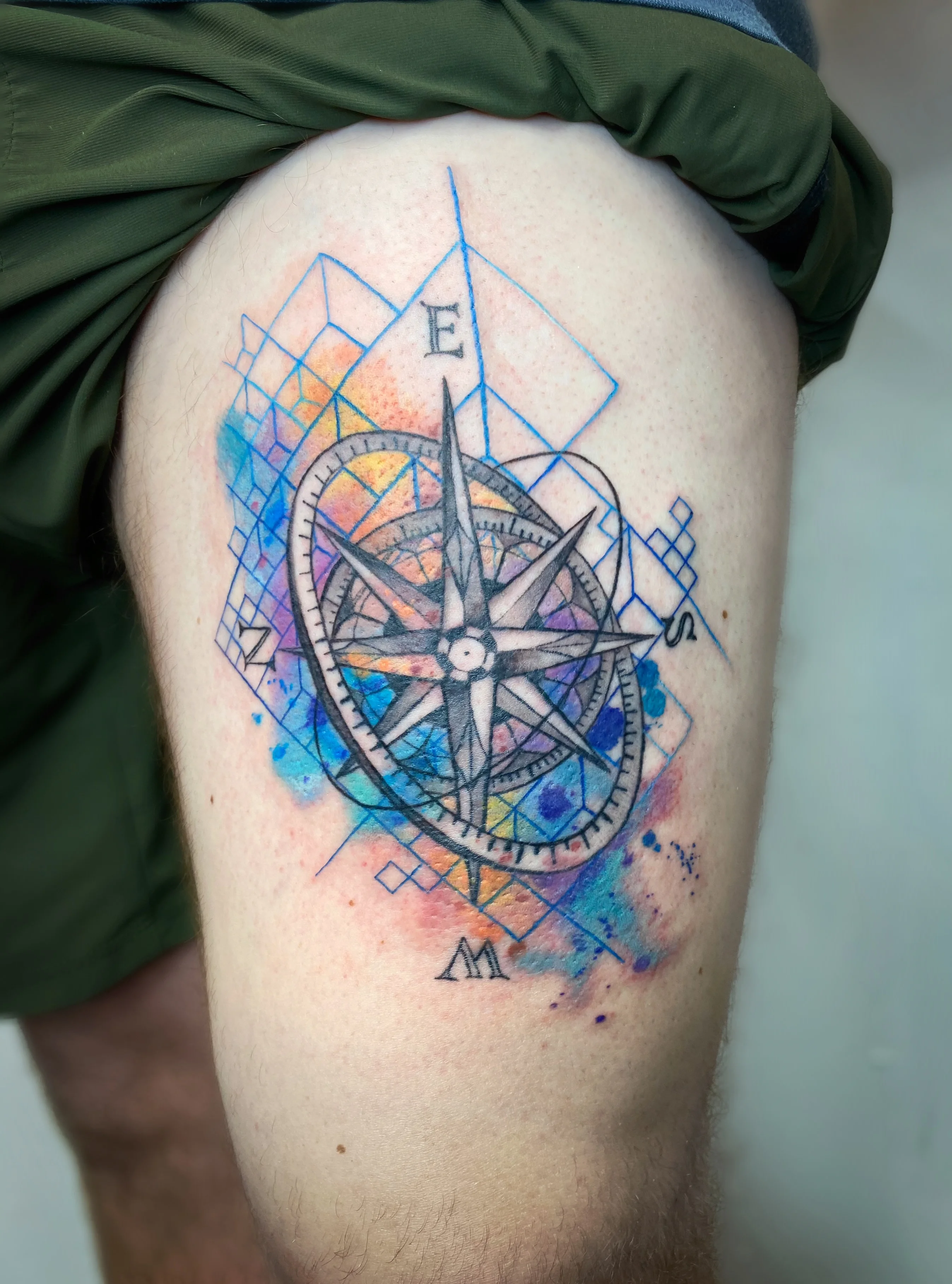 Geometric tattoo by Nicole Petrou: compass, geometric shapes, circle, points