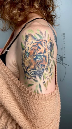 Realistic Tiger Head Upper Arm