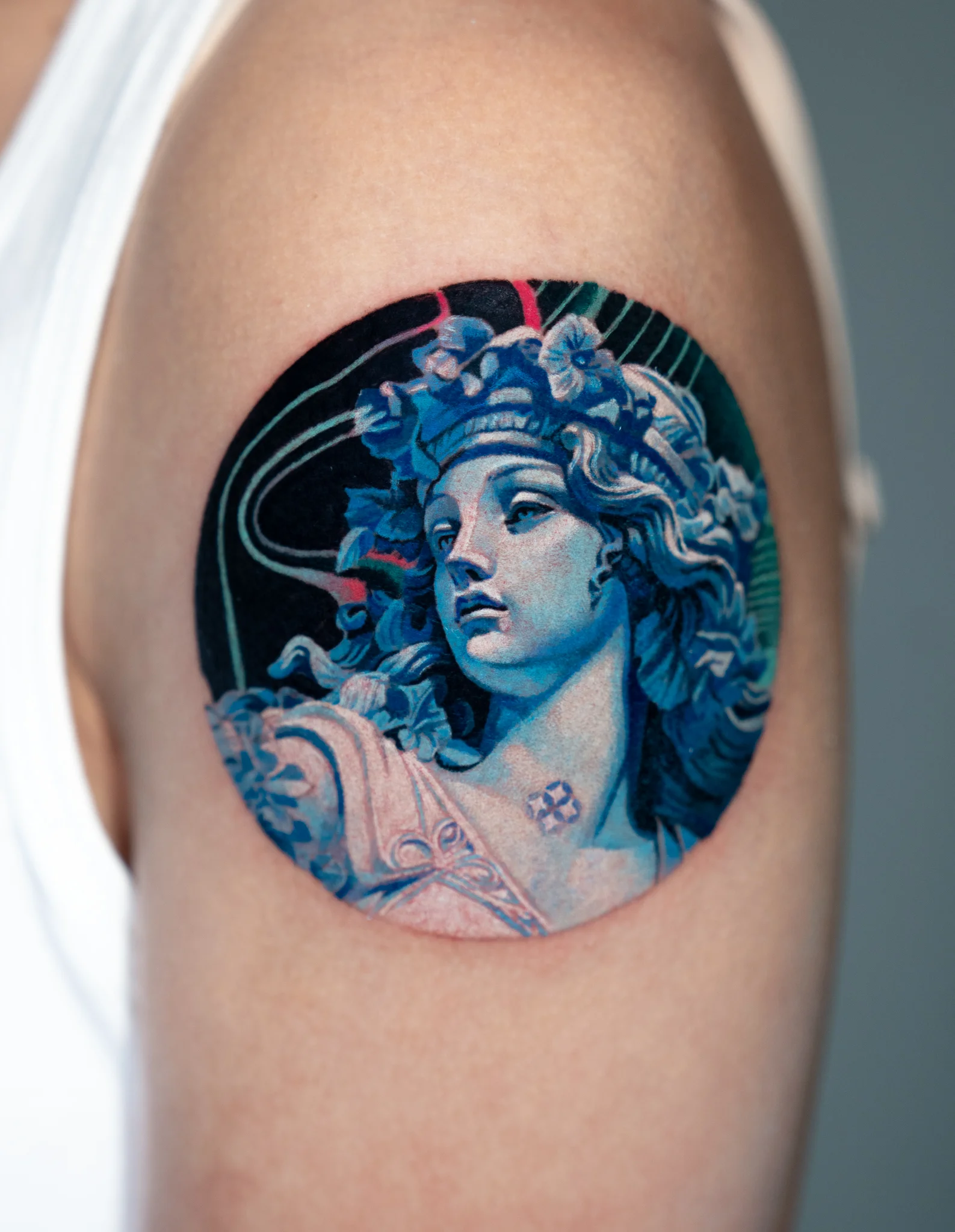 Color Realism tattoo by Q tattoo: woman, portrait, flowers, crown