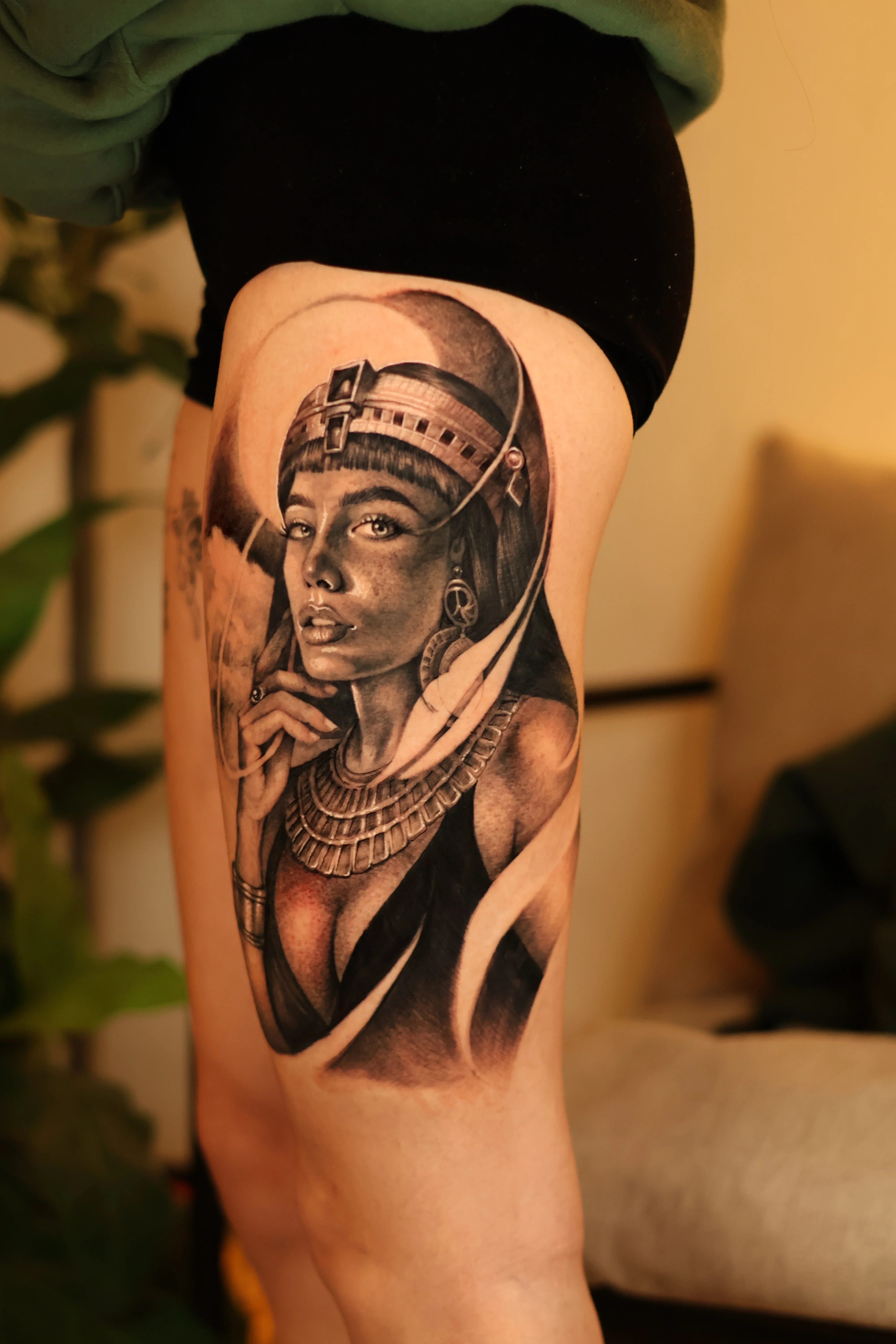 Black & Gray Realism tattoo by Emiliano Garrido: woman, portrait, egyptian headdress, jewelry