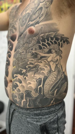 Mermaid and Dragon Black & Grey Side Piece