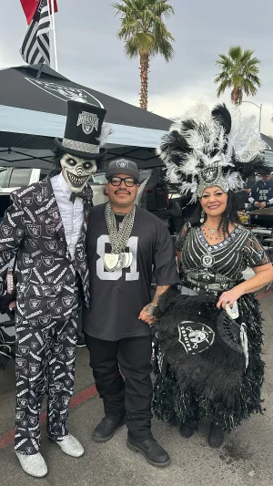 Gothic Skull Fan Costume