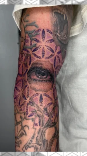 Realistic Eye With Geometric Pattern