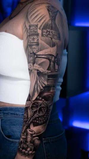 Vintage Sewing Machine Full Sleeve